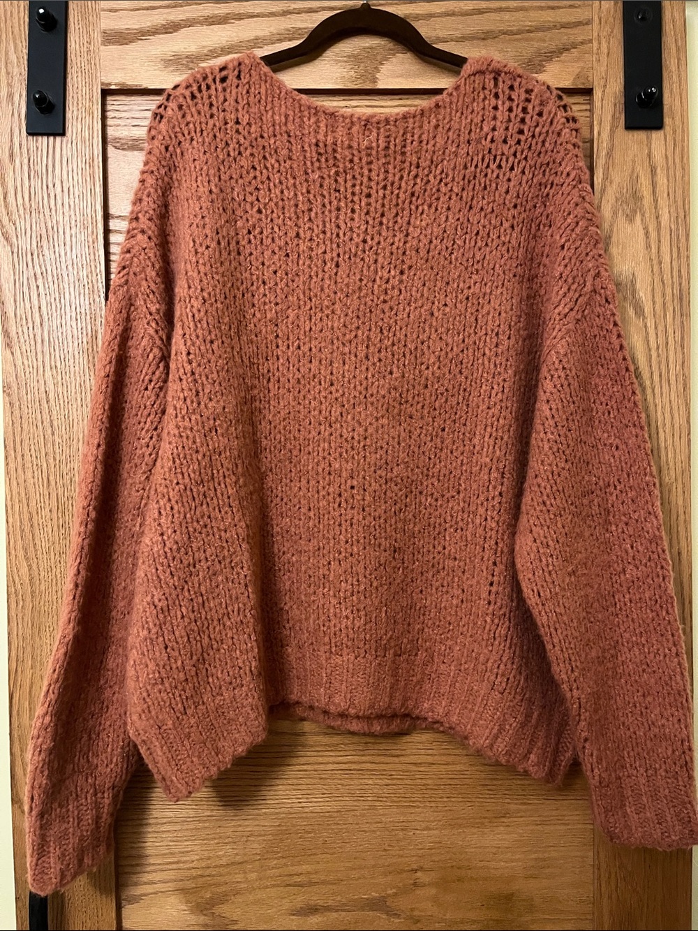 BiBi Chunky V-Neck Sweater in Rust Orange - Picture 3 of 3